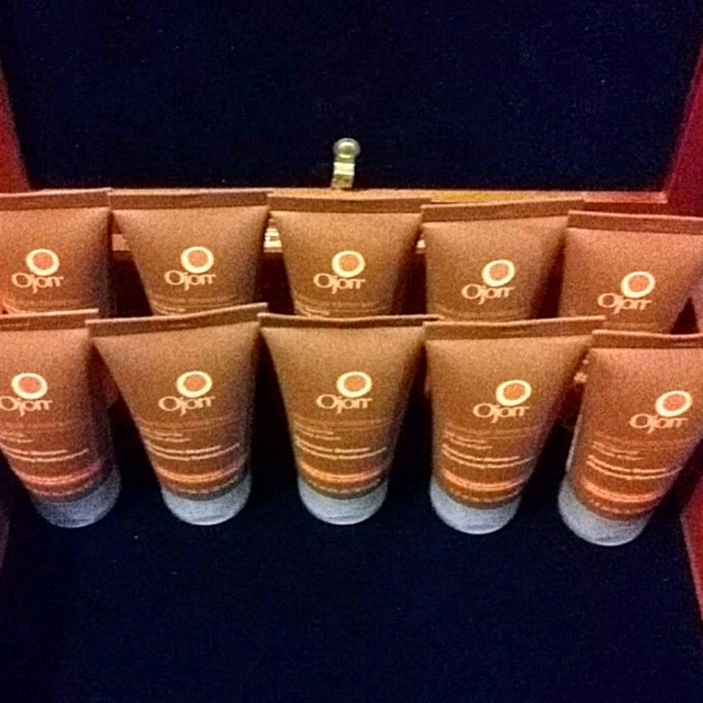 Ojon Damage Reverse Shampoo & Conditioner - Picture 2 of 3